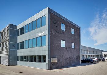 Kombineret kontor og lager centralt i Herlev
