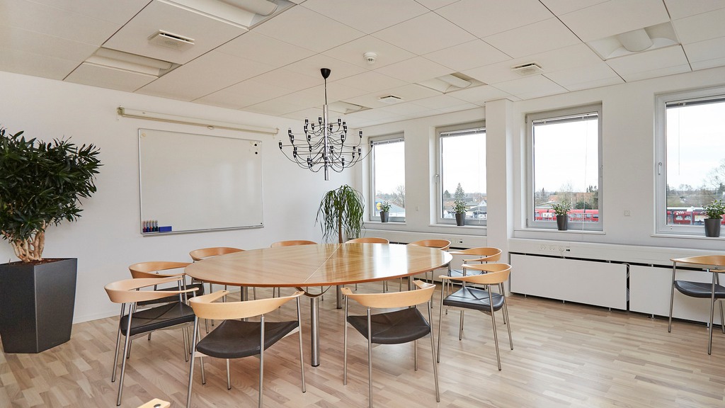 Stationsalléen 40-46
2730 Herlev